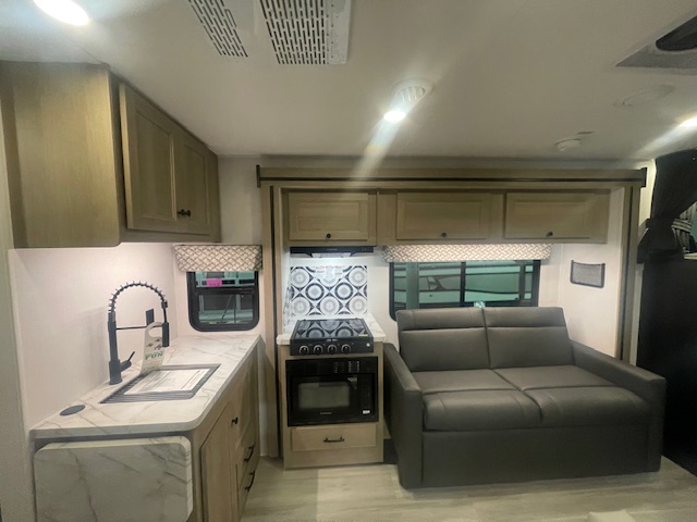2026 SUNSEEKER 2860 DSF - Image 6