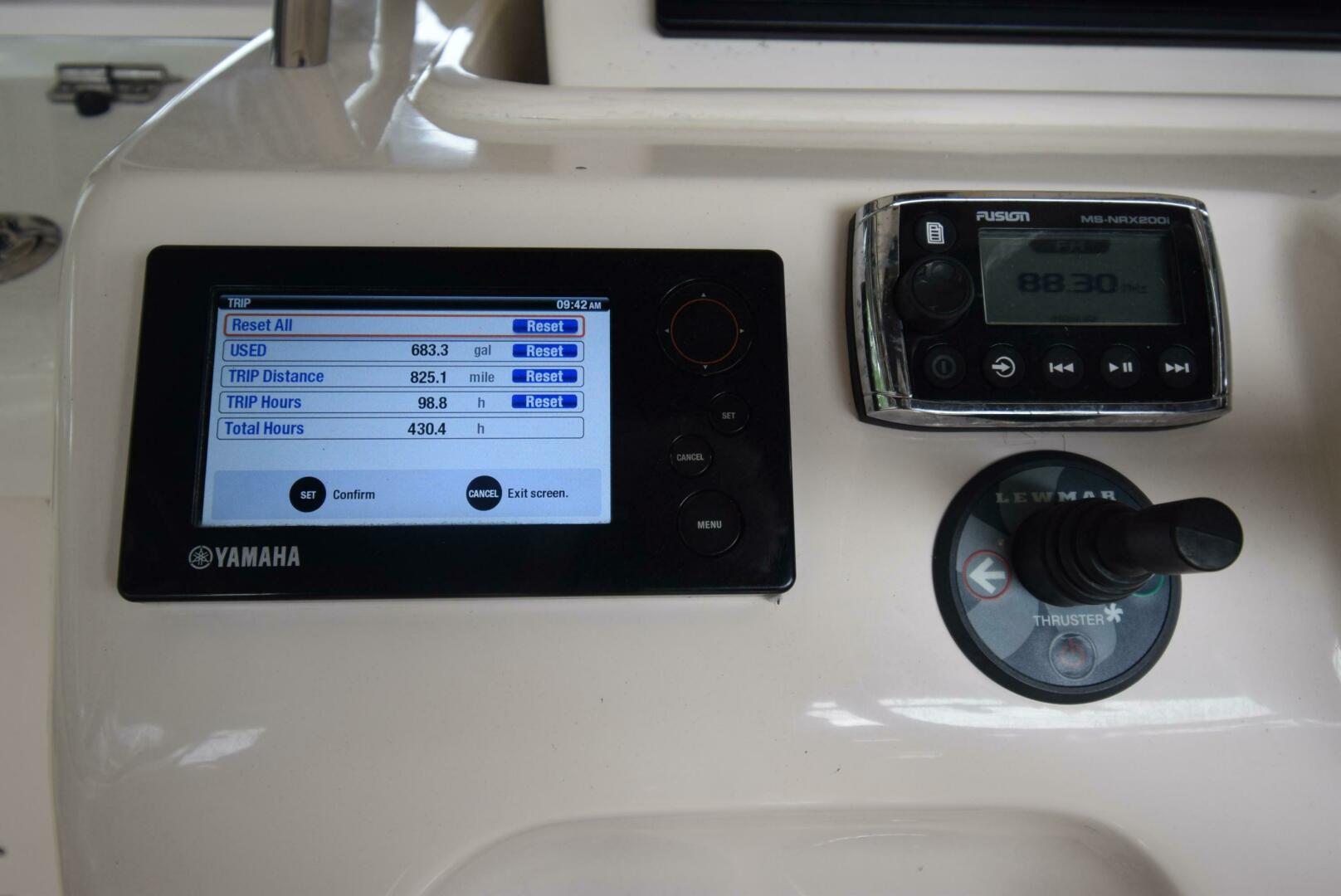 2016 Grady-White Express 330 - Image 41