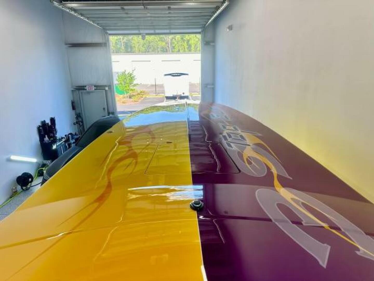 2005 Cigarette 39 Top Gun UNLIMITED - Image 13
