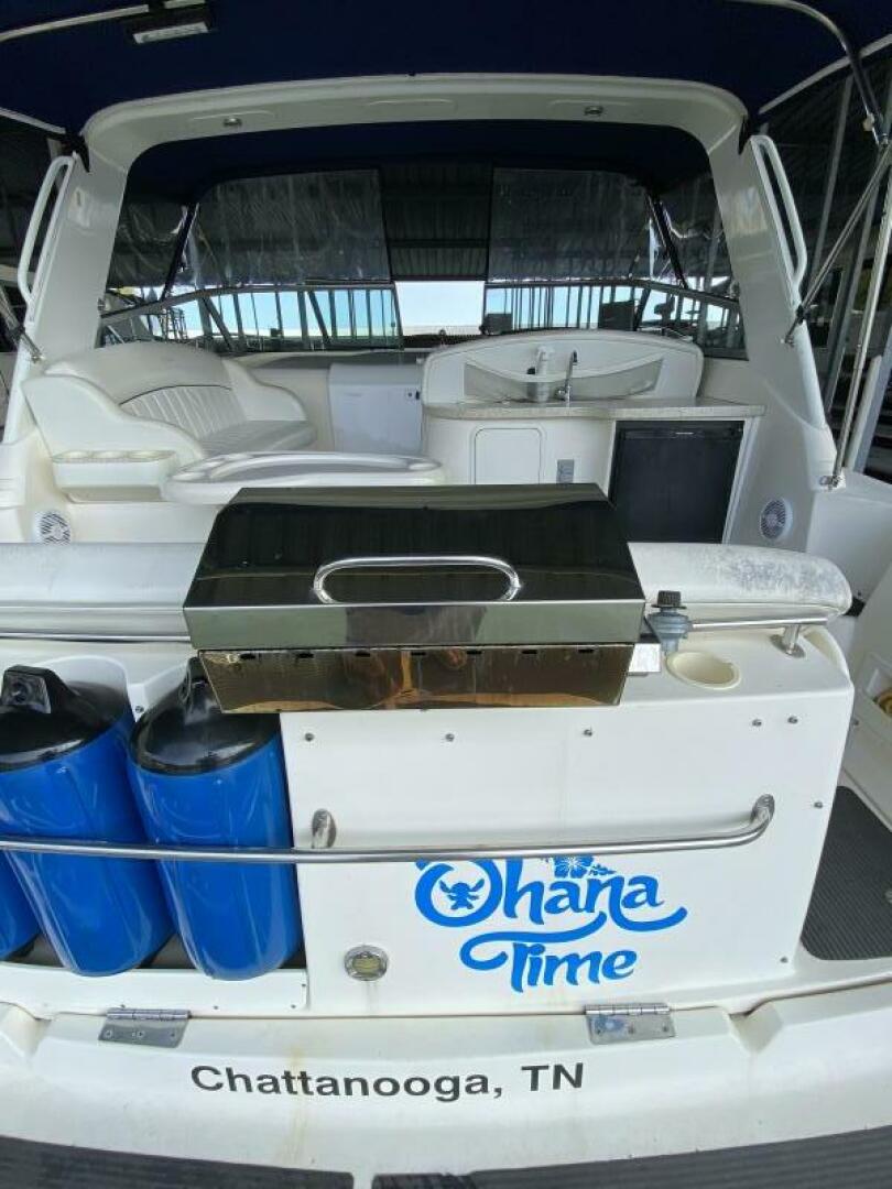 2000 Rinker - Image 6