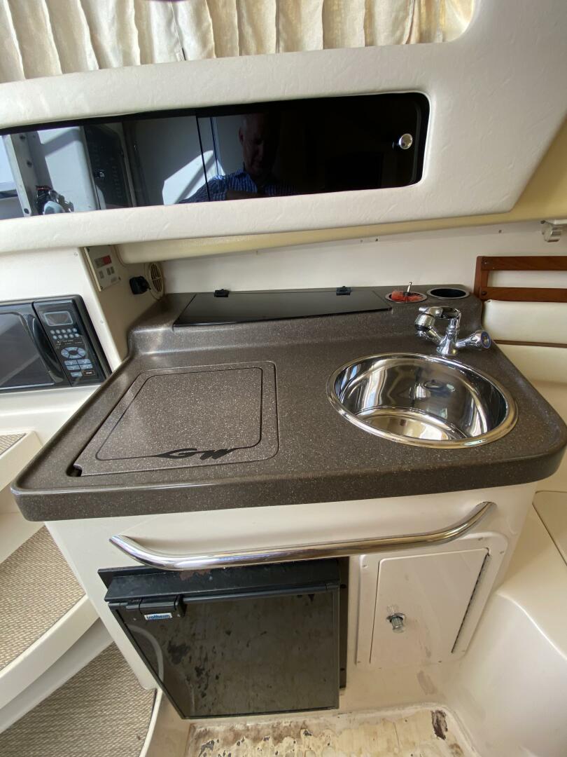 2005 Grady-White Marlin 300 - Image 13