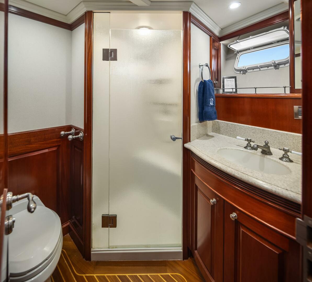 2001 Rayburn Custom Yachts Flush Deck - Image 38