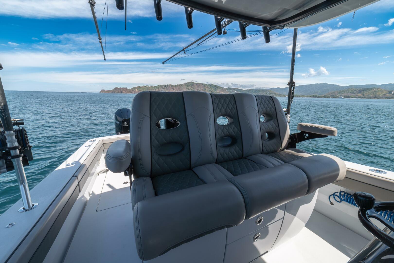 2021 Valhalla Boatworks V-37 - Image 13