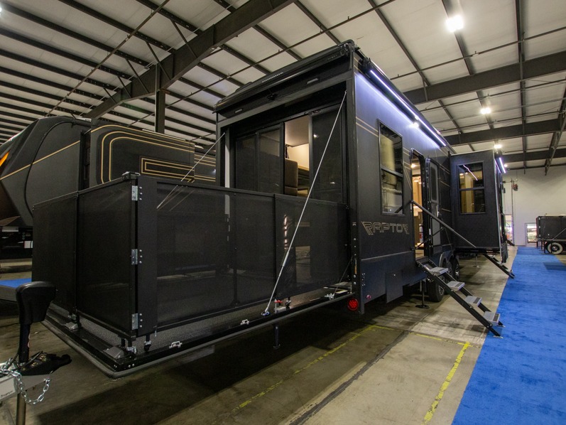 2025 Keystone Raptor 415 - Image 3