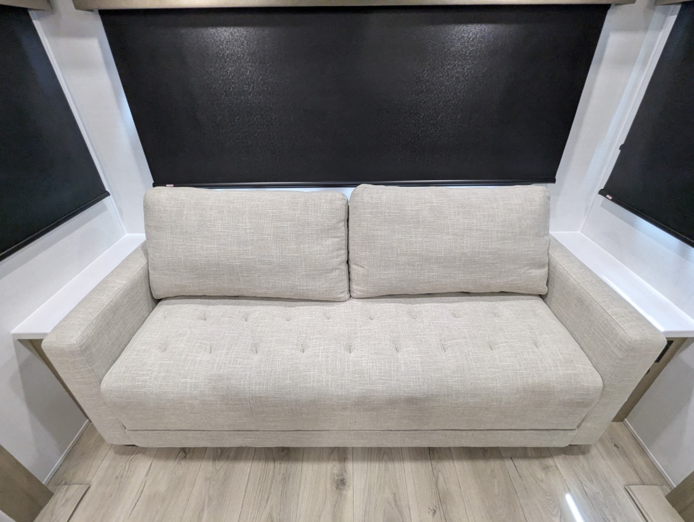 2027 Forest River Rockwood Ultra Lite 2916RL - Image 29