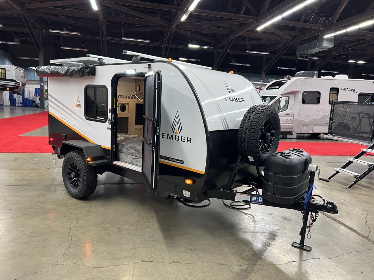 2026 Ember RV E-Series 12RK