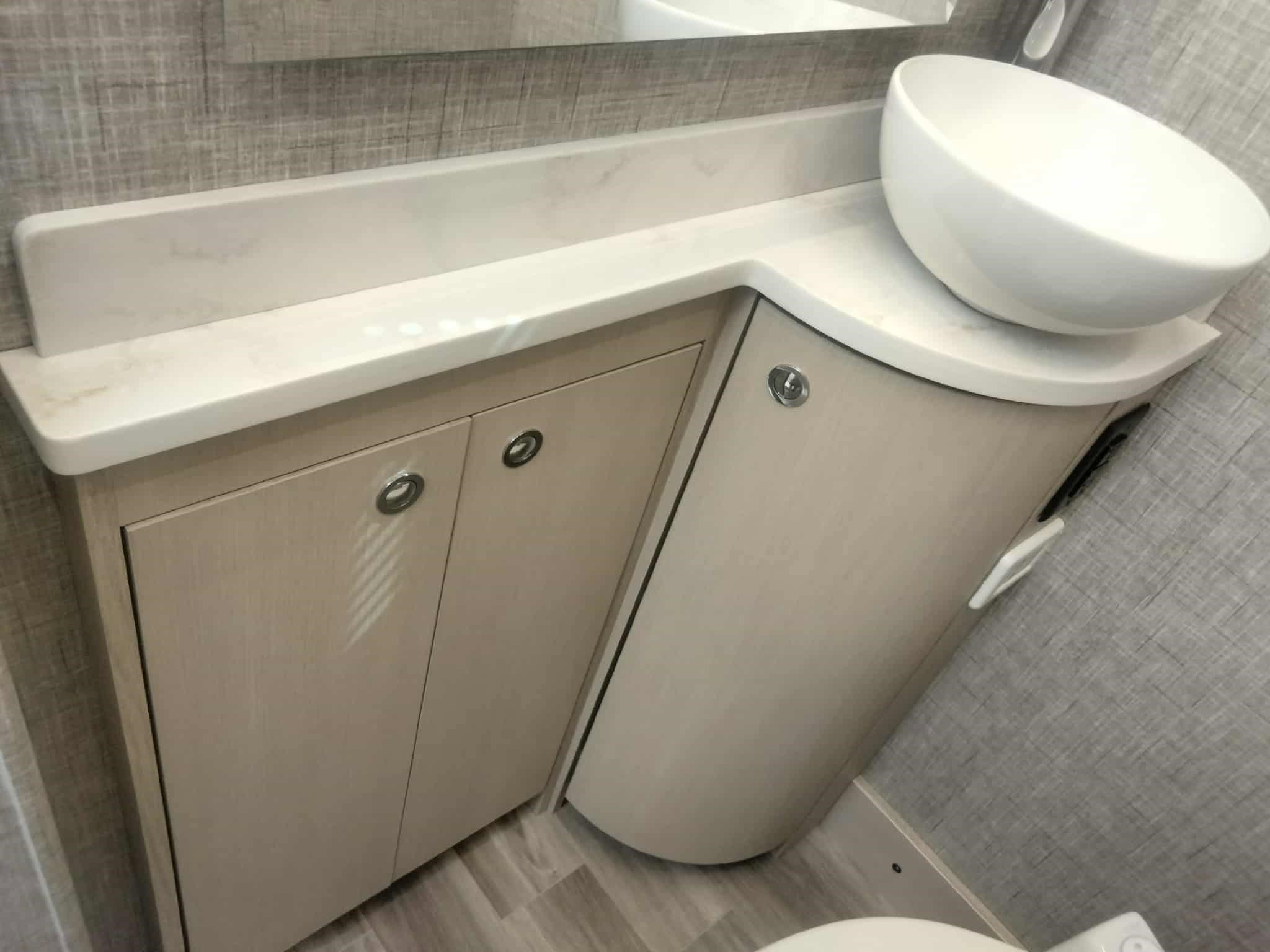 2026 TIFFIN WAYFARER 25 XLW - Image 18