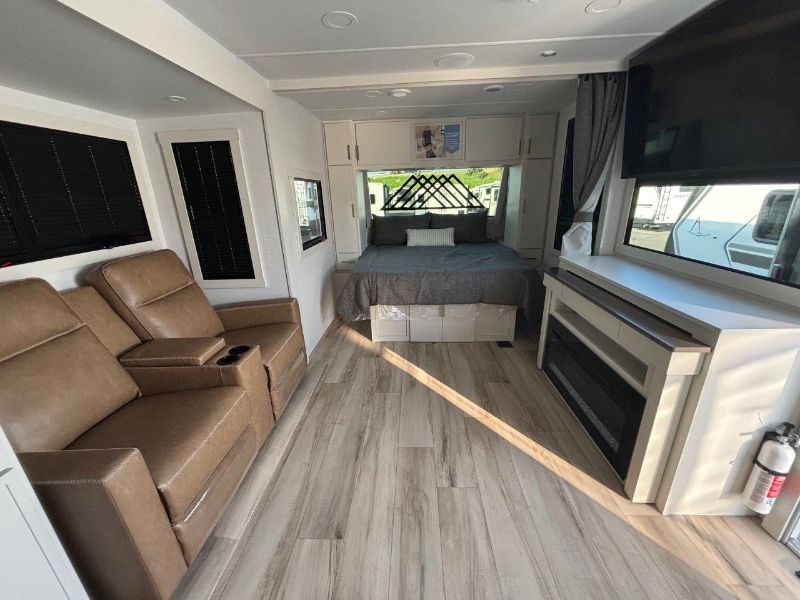 2026 Brinkley RV Model I 235 - Image 8