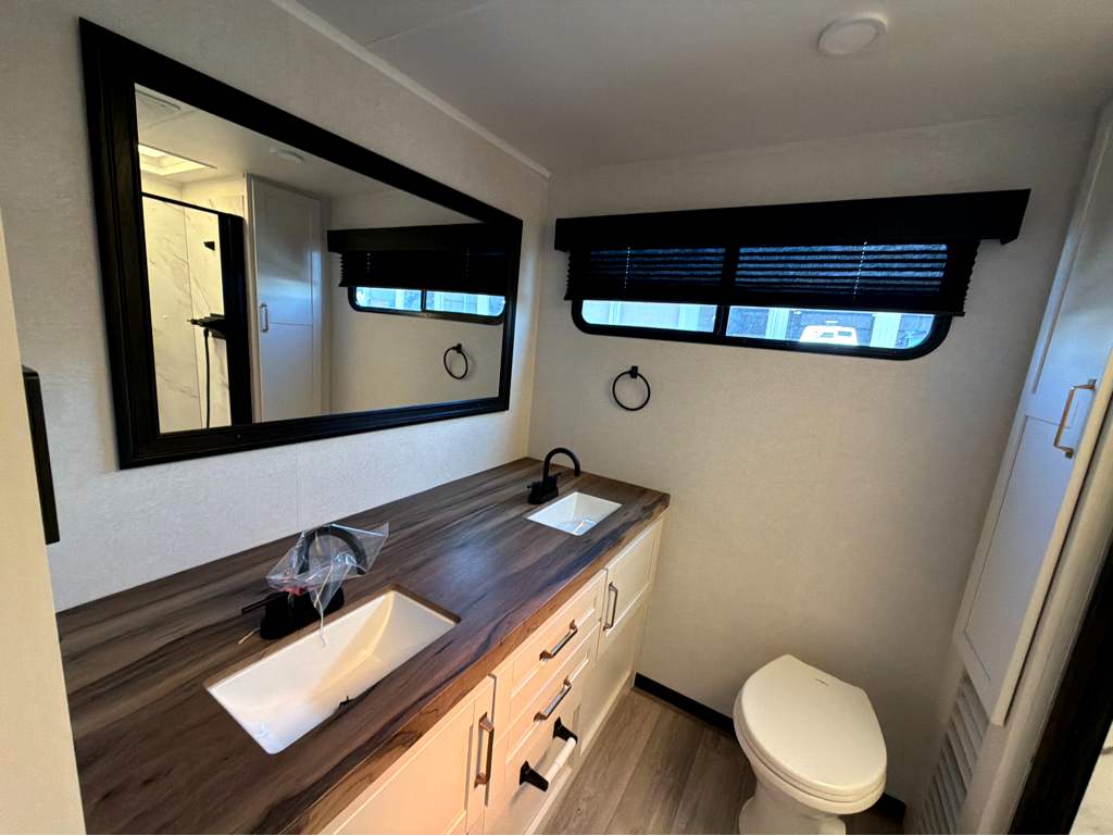 2027 JAYCO EAGLE 265FKDS - Image 24