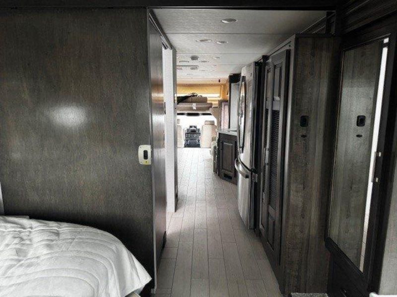 2026 Entegra Coach Accolade XL 37M - Image 27