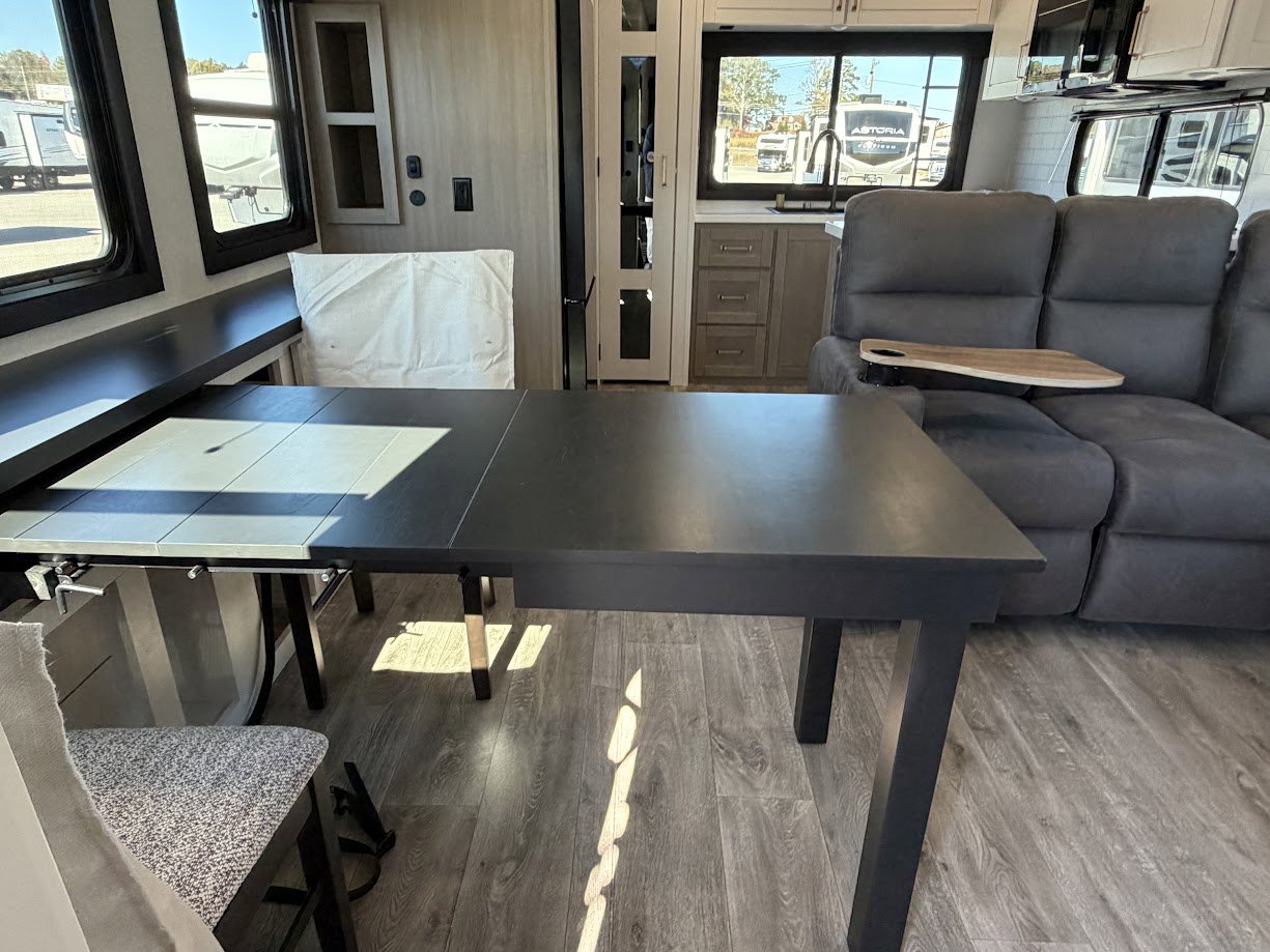 2026 JAYCO EAGLE 365UKTS - Image 8