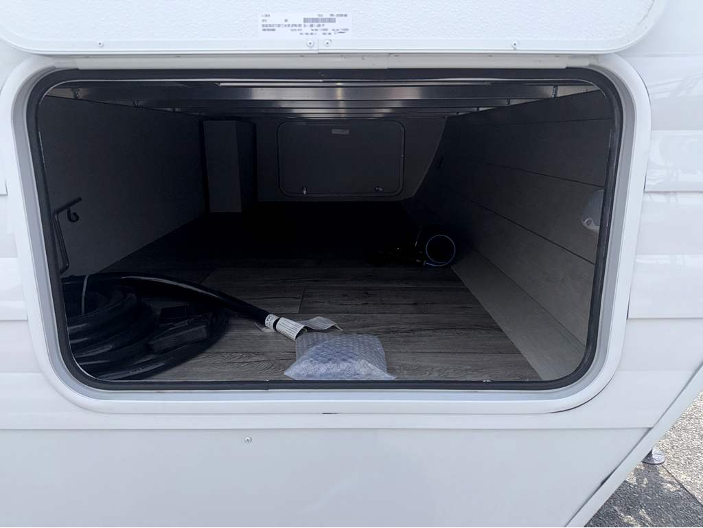 2026 VENTURE RV SIENNA 251VRB - Image 5