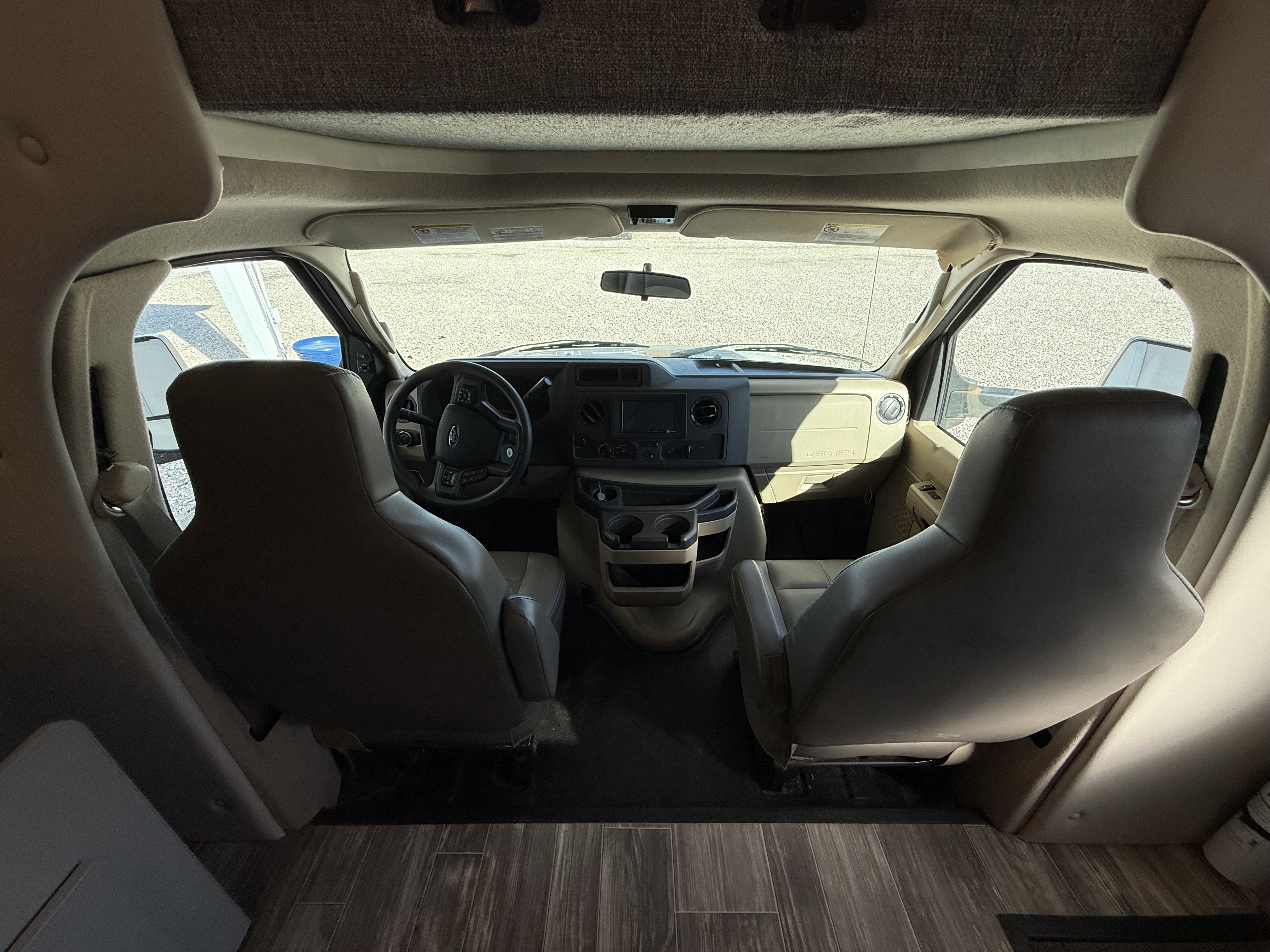 2023 Thor Motor Coach Geneva 25VA - Image 21