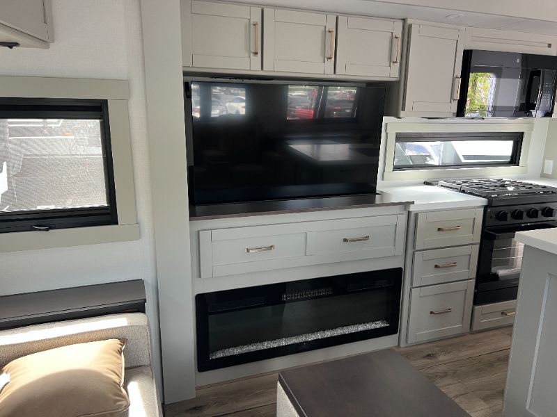 2026 Brinkley RV Model Z 3100 - Image 9