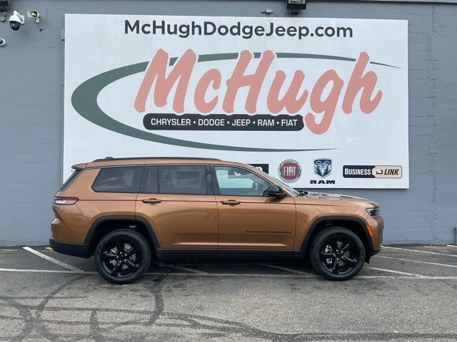 2026 Jeep Grand-Cherokee-L Laredo Altitude 4x4 - Image 6