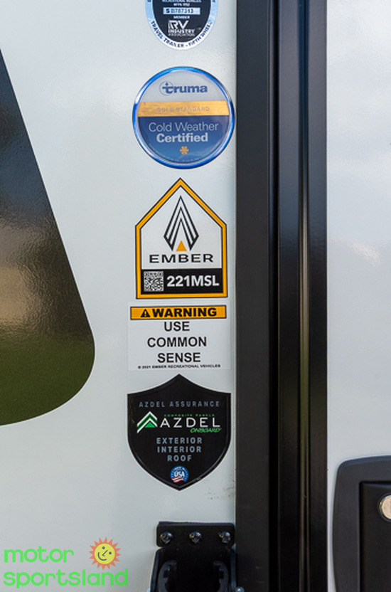 2027 Ember Overland Series 221MSL - Image 16