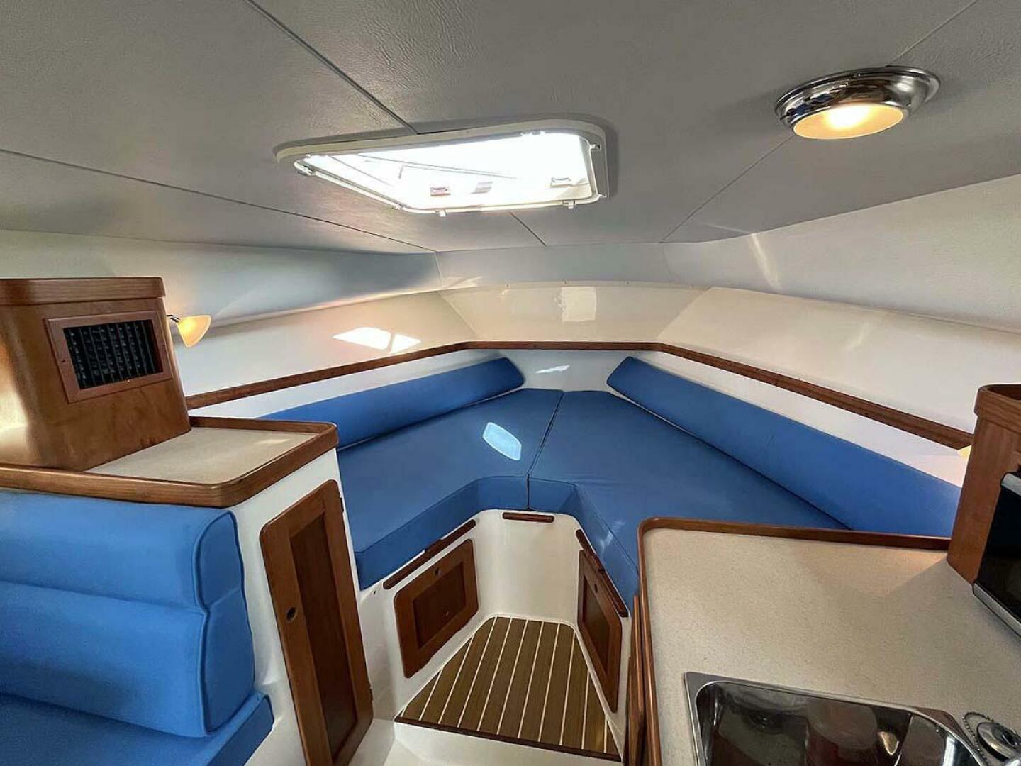 2013 Hunt Yachts Harrier 36 - Image 31