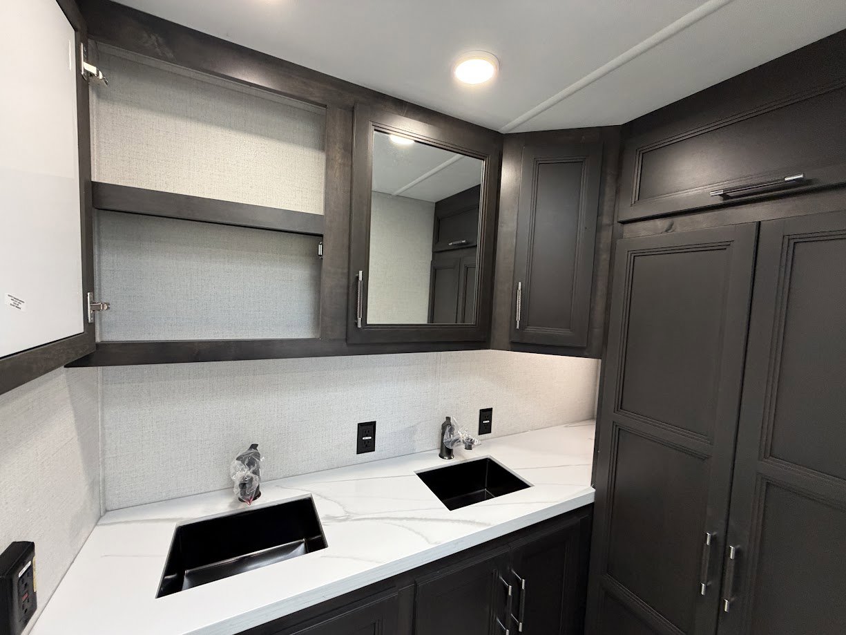 2026 Keystone ALPINE 3710FL - Image 76