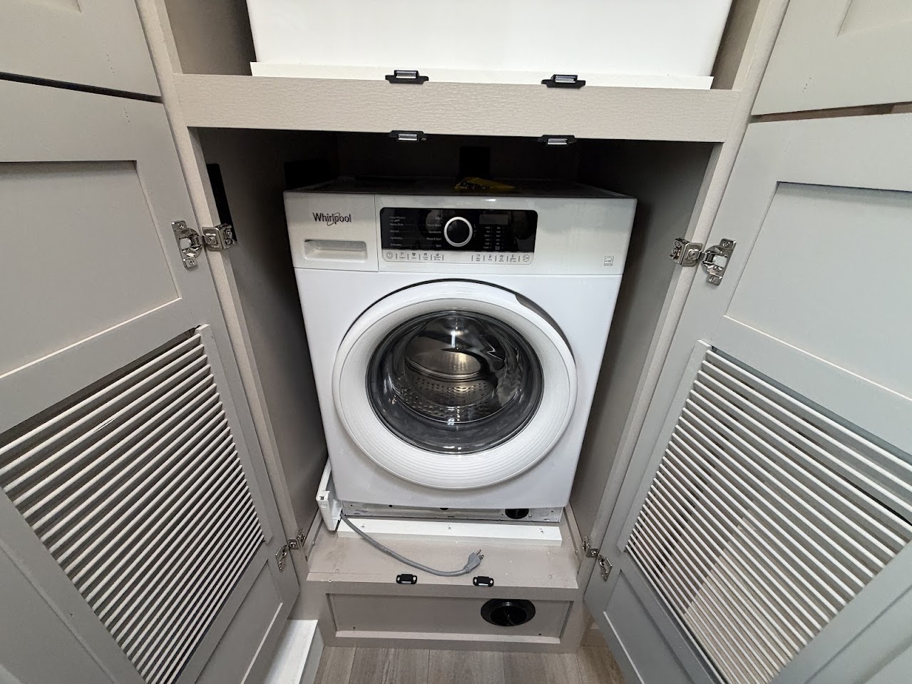 2027 JAYCO PRECEPT 36C - Image 38