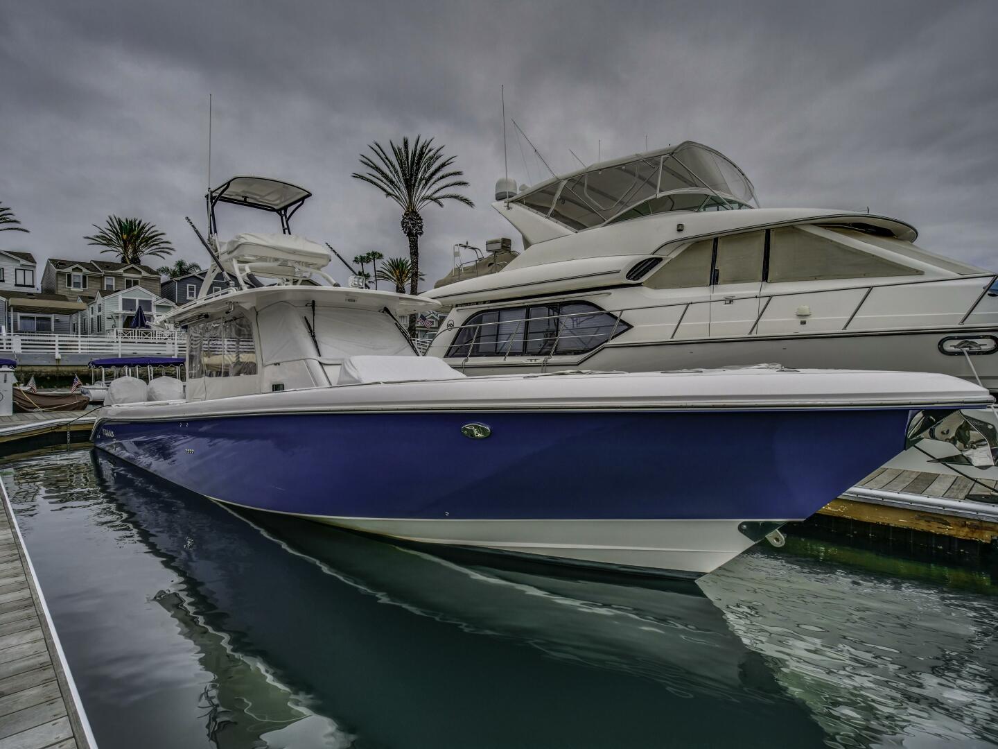 2015 Everglades 435 Center Console - Image 3