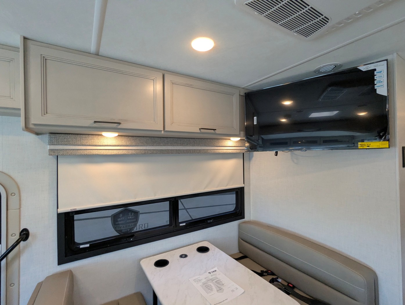 2027 Thor Motor Coach Windsport 29L - Image 24