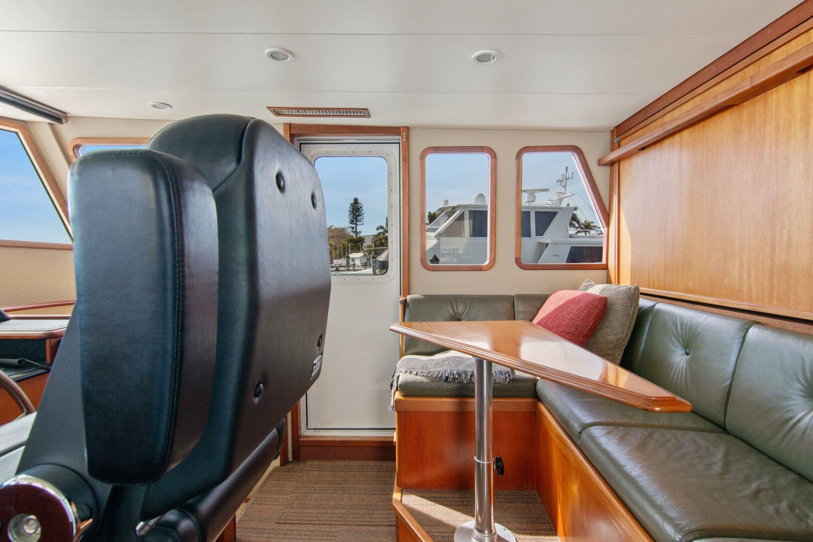 2004 Northern Marine 5700 Expedition - Image 19