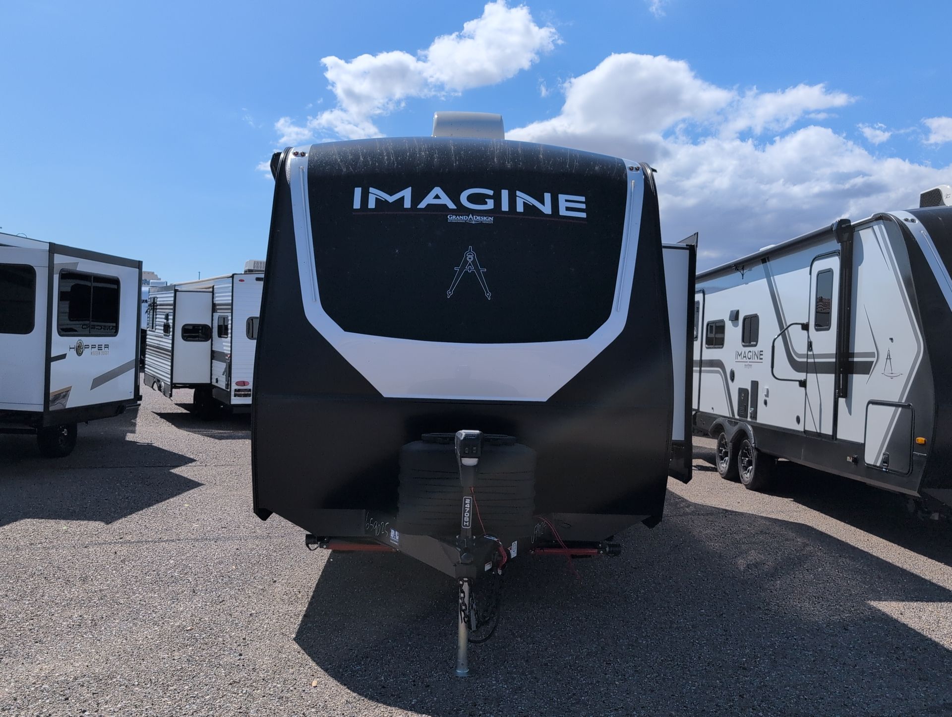 2027 Grand Design Imagine 2470BH - Image 3