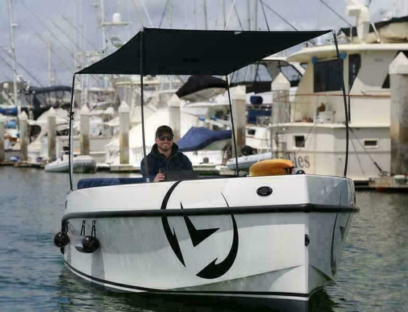 2024 Vision WX Tritoon - Image 322