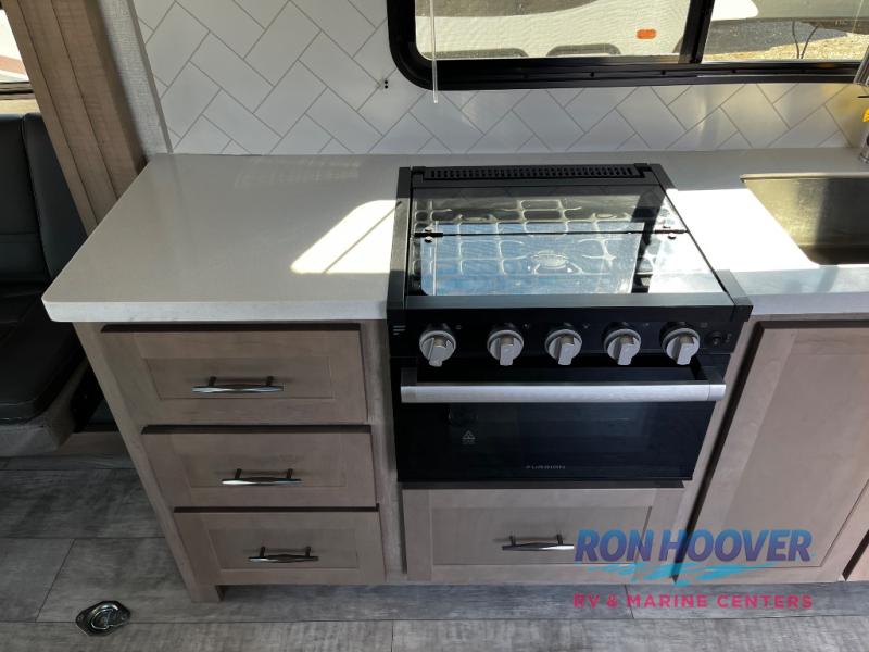 2024 GRAND DESIGN 355G - Image 34