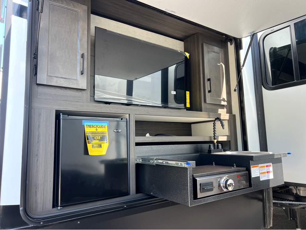 2026 VENTURE RV SPORTTREK 354VBH - Image 5