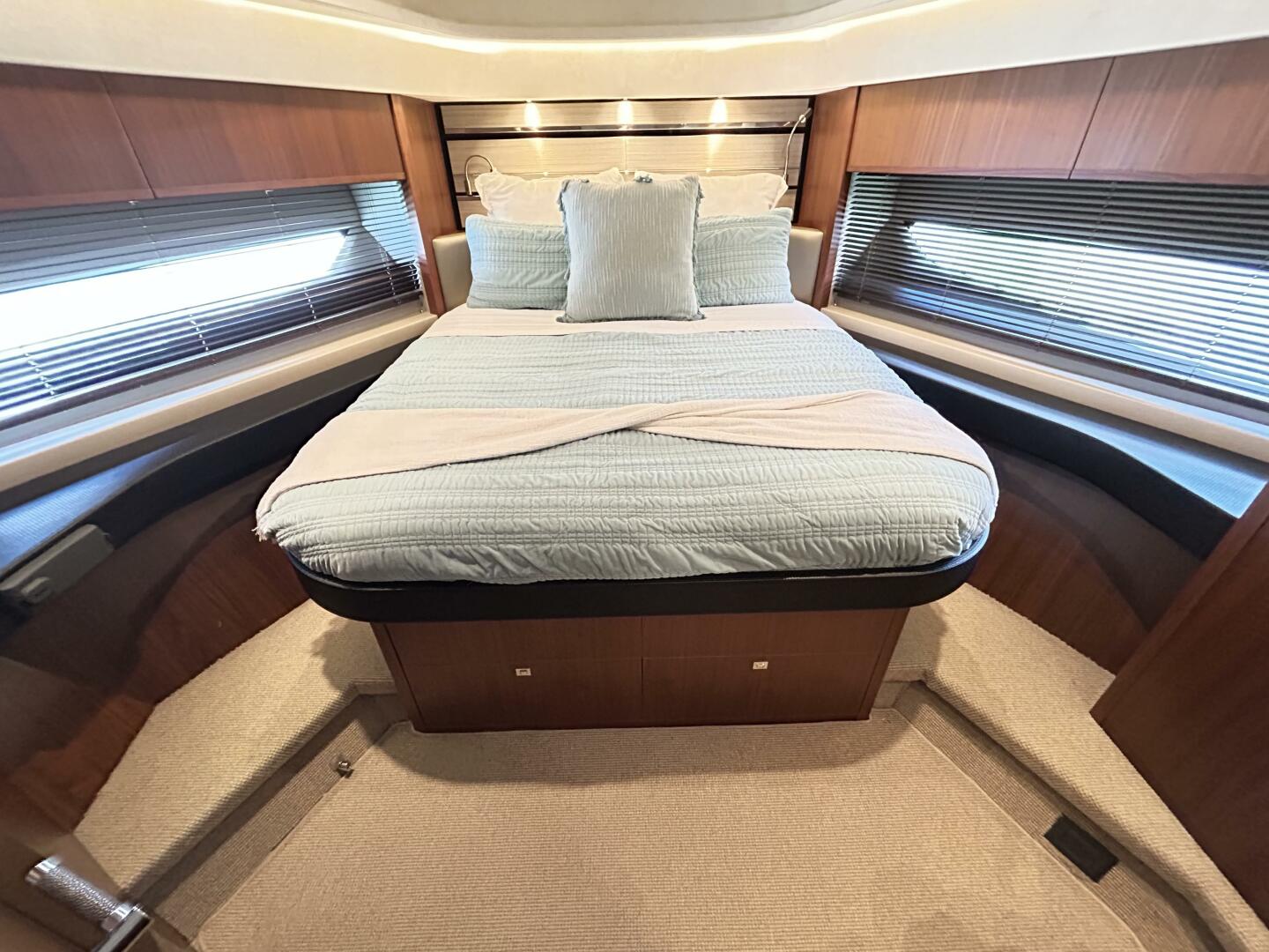 2014 Princess S72 - Image 26