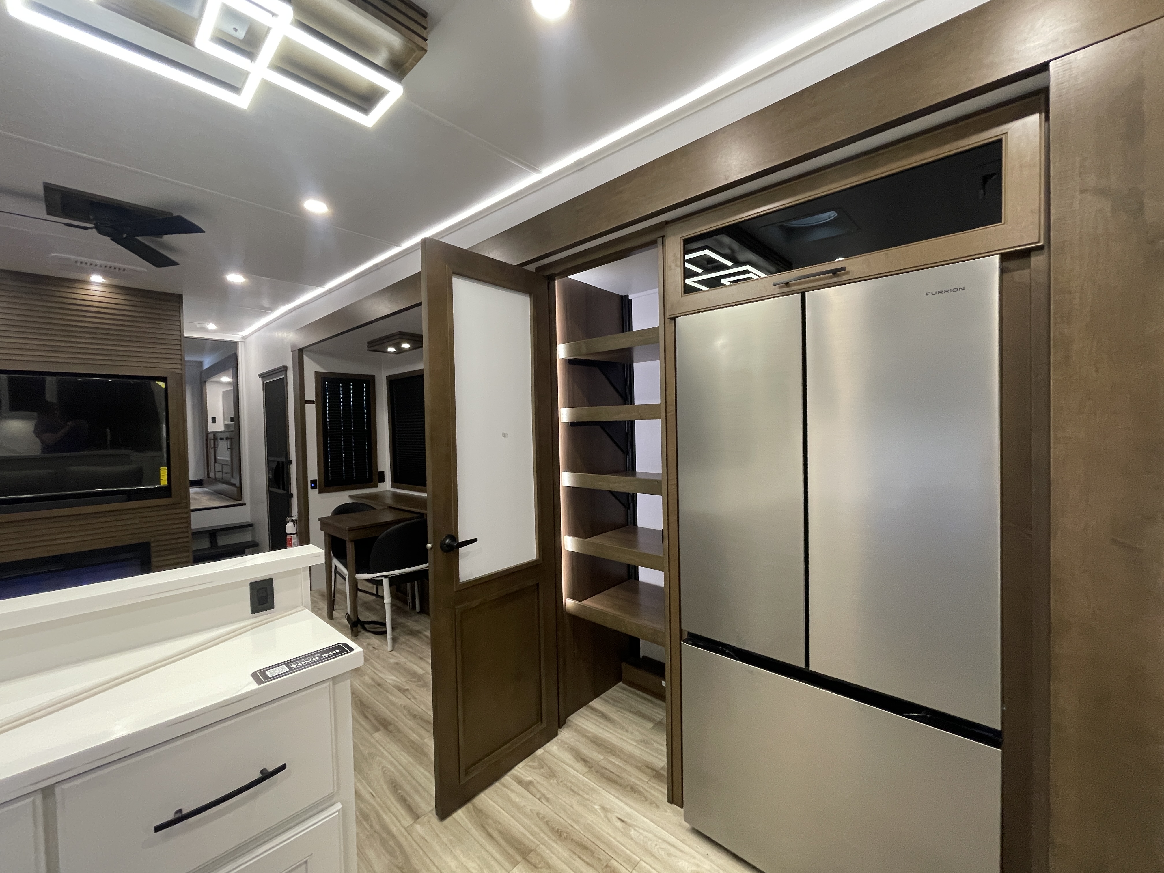 2027 Keystone Montana 3900RK - Image 23