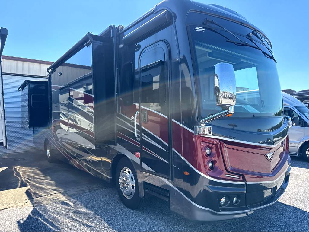 2024 FLEETWOOD DISCOVERY 38N - Image 1