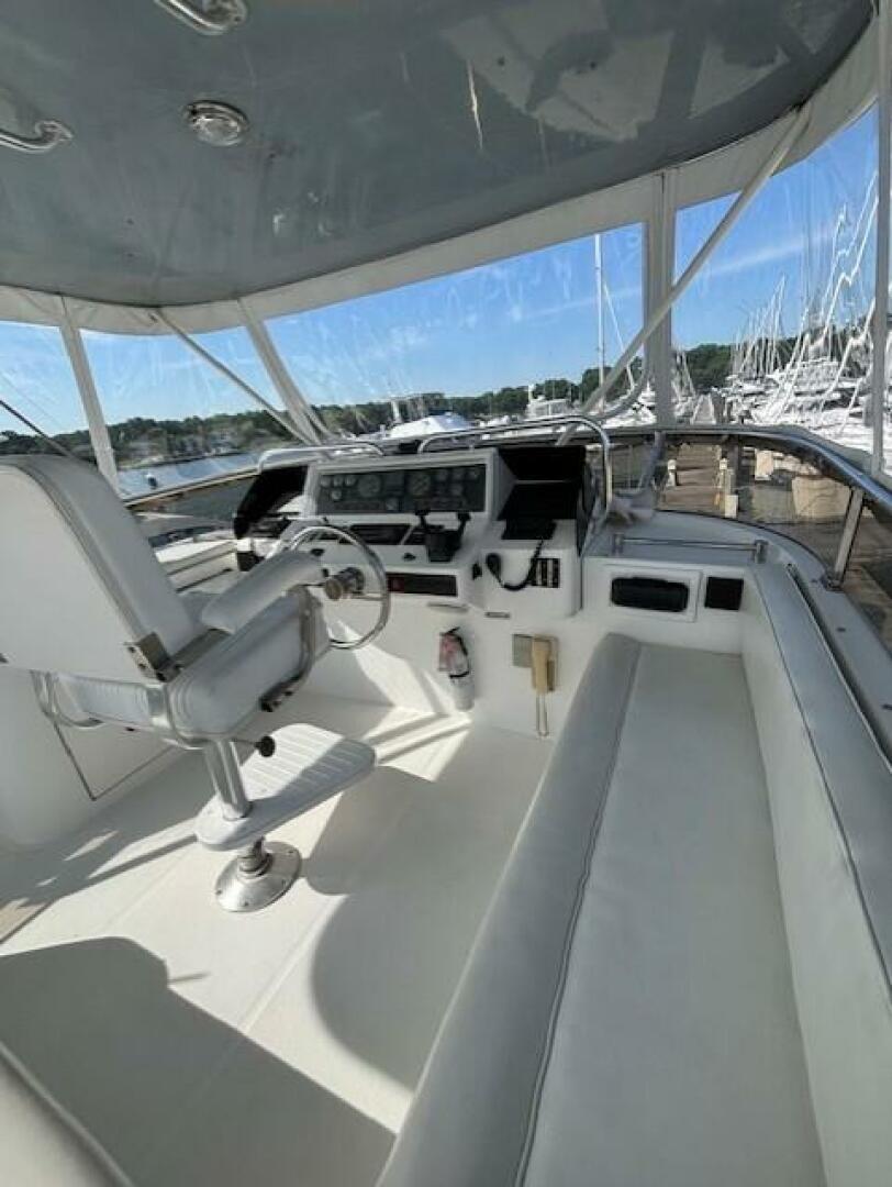 1994 Johnson High Tech 56' Euro - Image 6