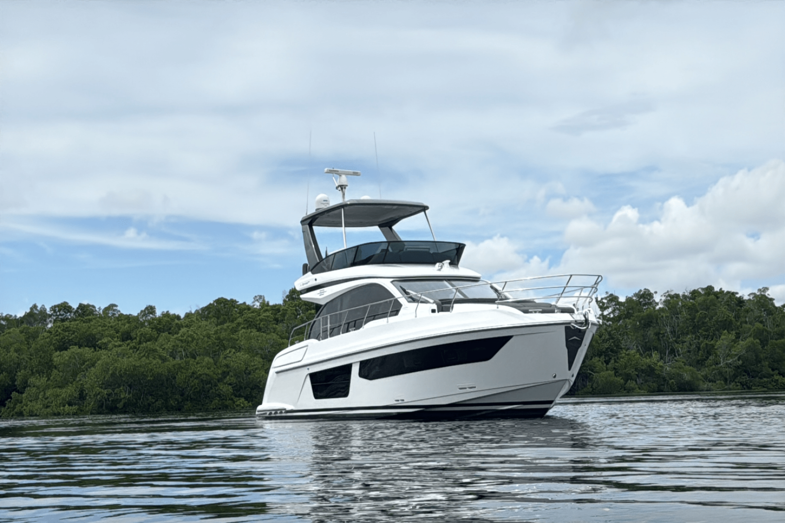 2023 Azimut Azimut 53 FLY Base - Image 7