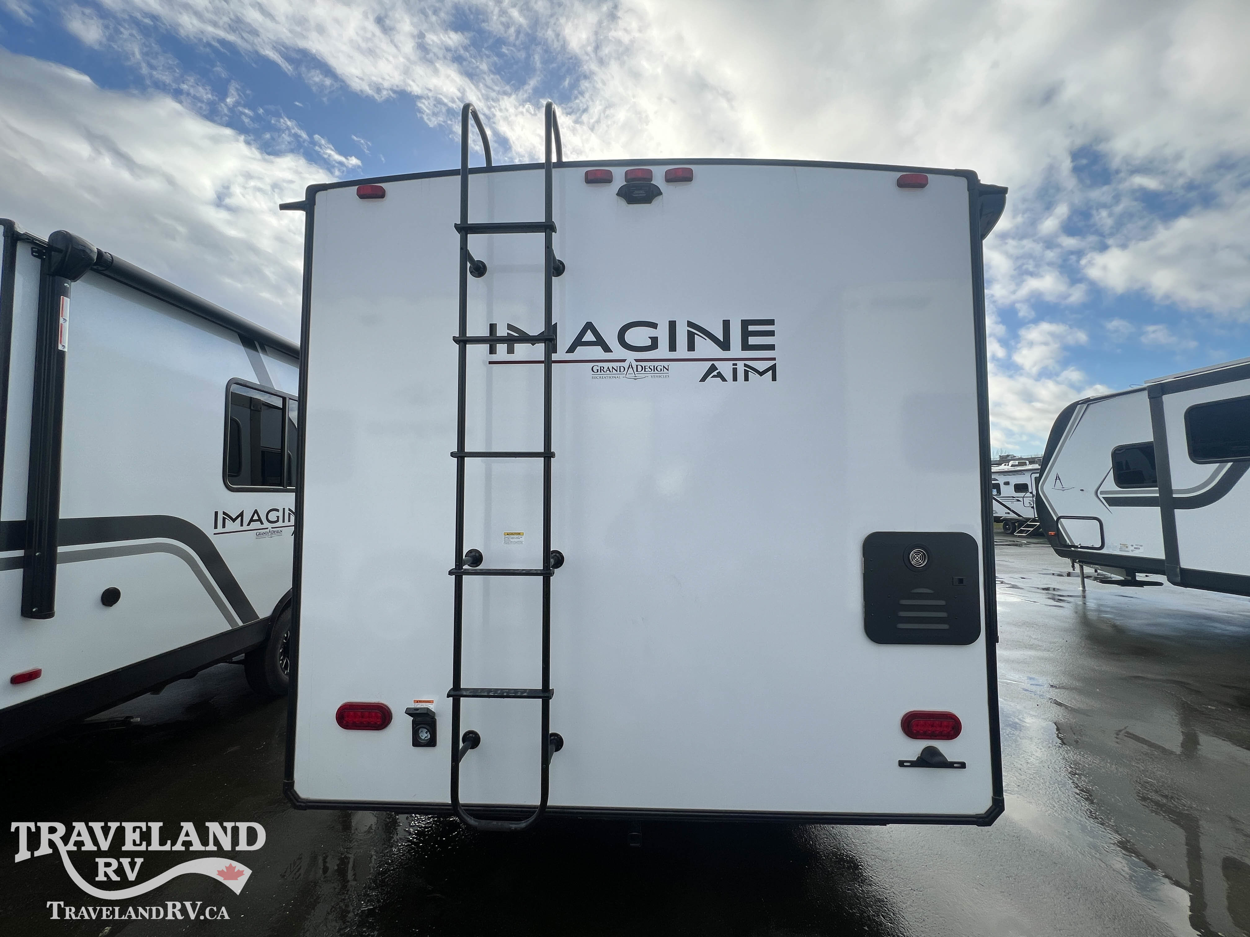 2026 Grand Design Imagine AIM 16MLA - Image 6