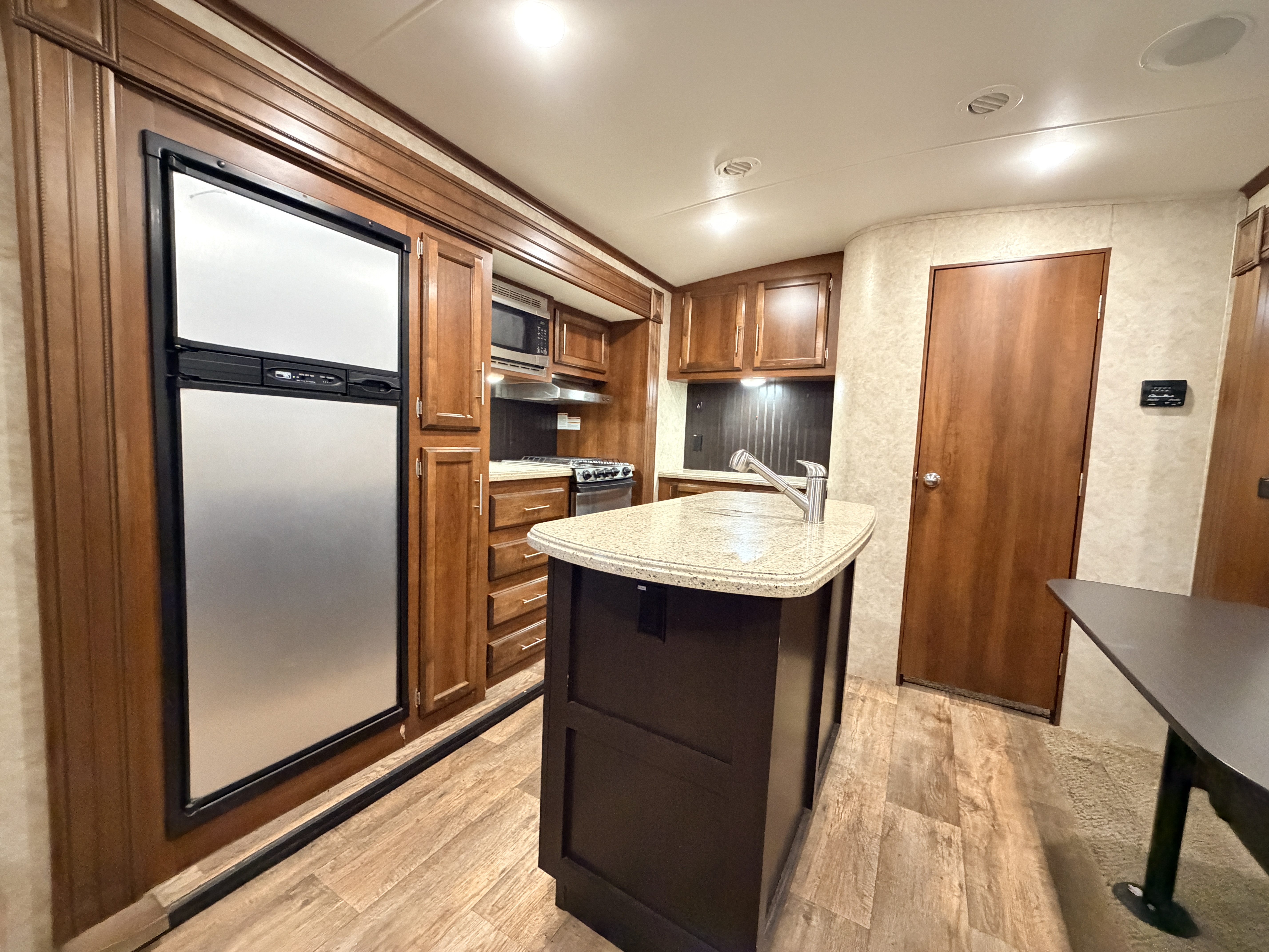 2017 Jayco Eagle HT 324BHTS - Image 11