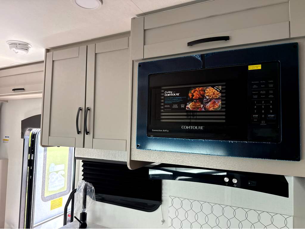 2027 ENTEGRA COACH ODYSSEY 22E - Image 19