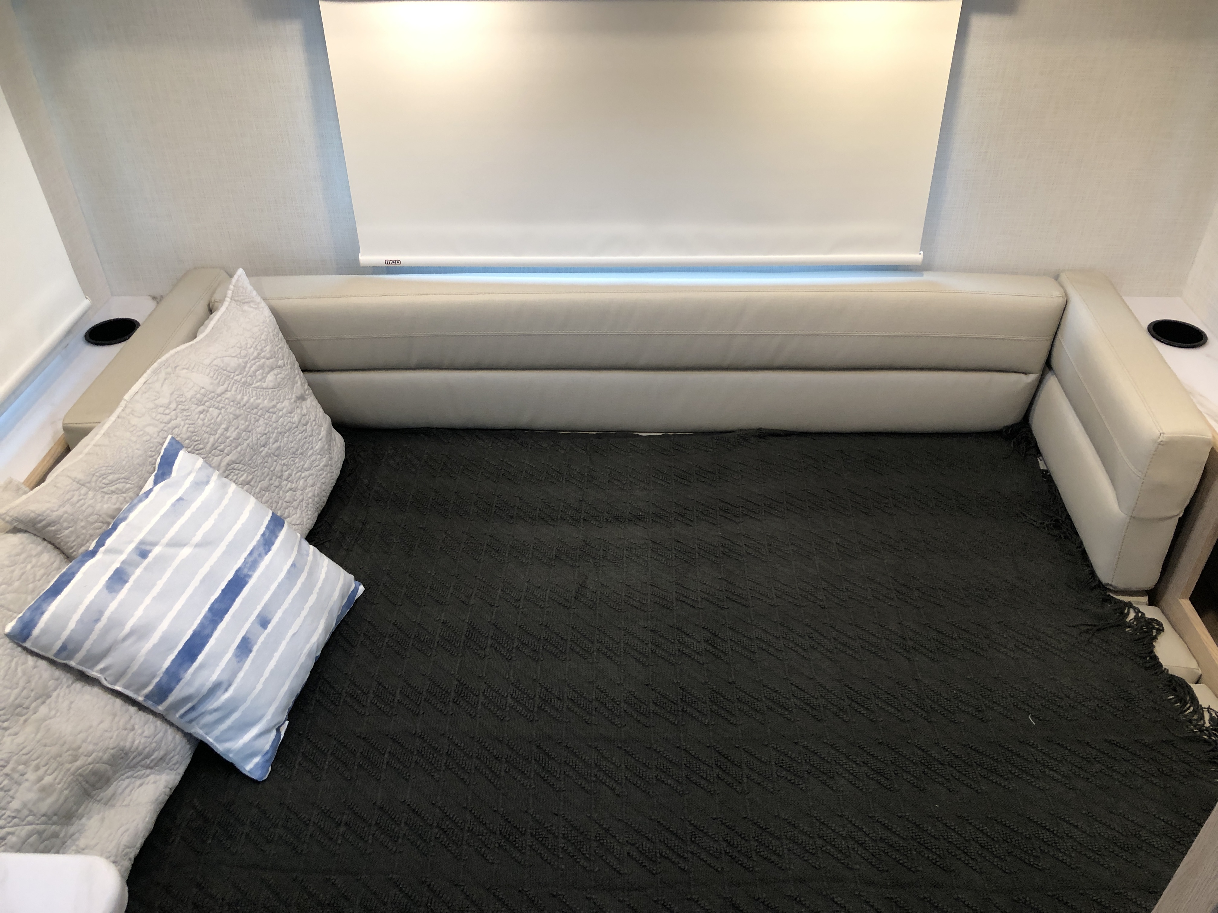 2026 Thor Motor Coach Quantum LC19 - Image 27