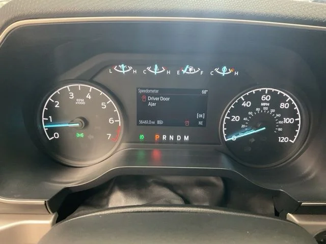 2022 Ford F150 Crew Cab XLT 4WD - Image 16
