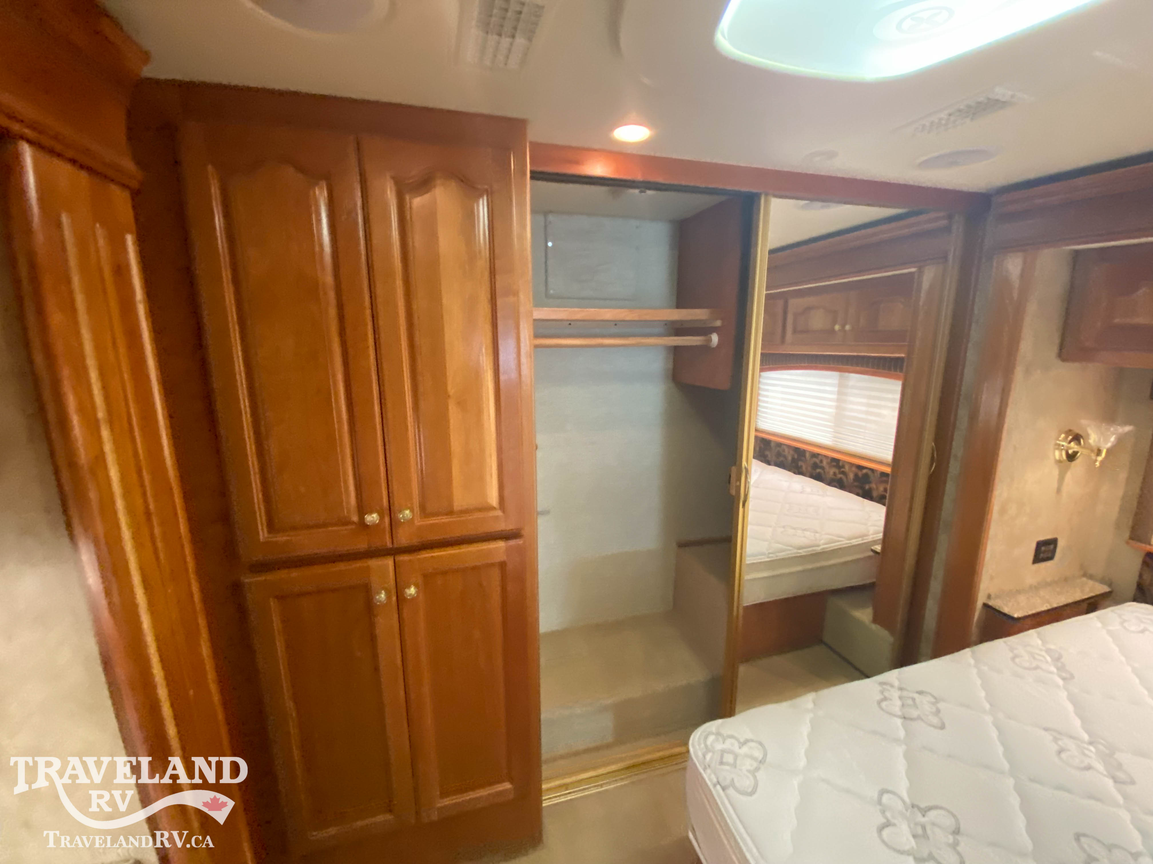 2007 COUNTRY COACH ALLURE 42 - Image 21
