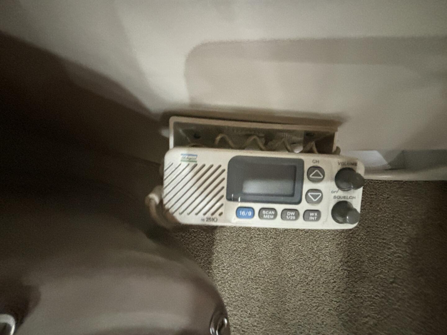 2000 Bayliner 3788 Command Bridge - Image 25
