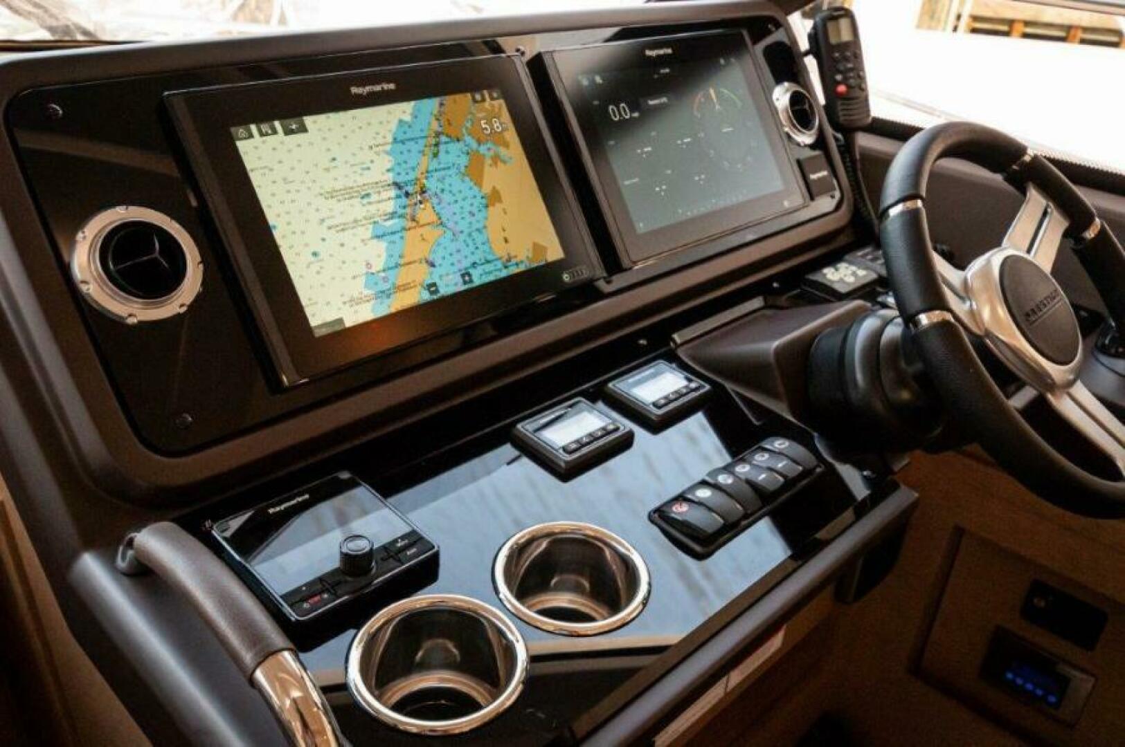 2018 Prestige 460 - Image 4