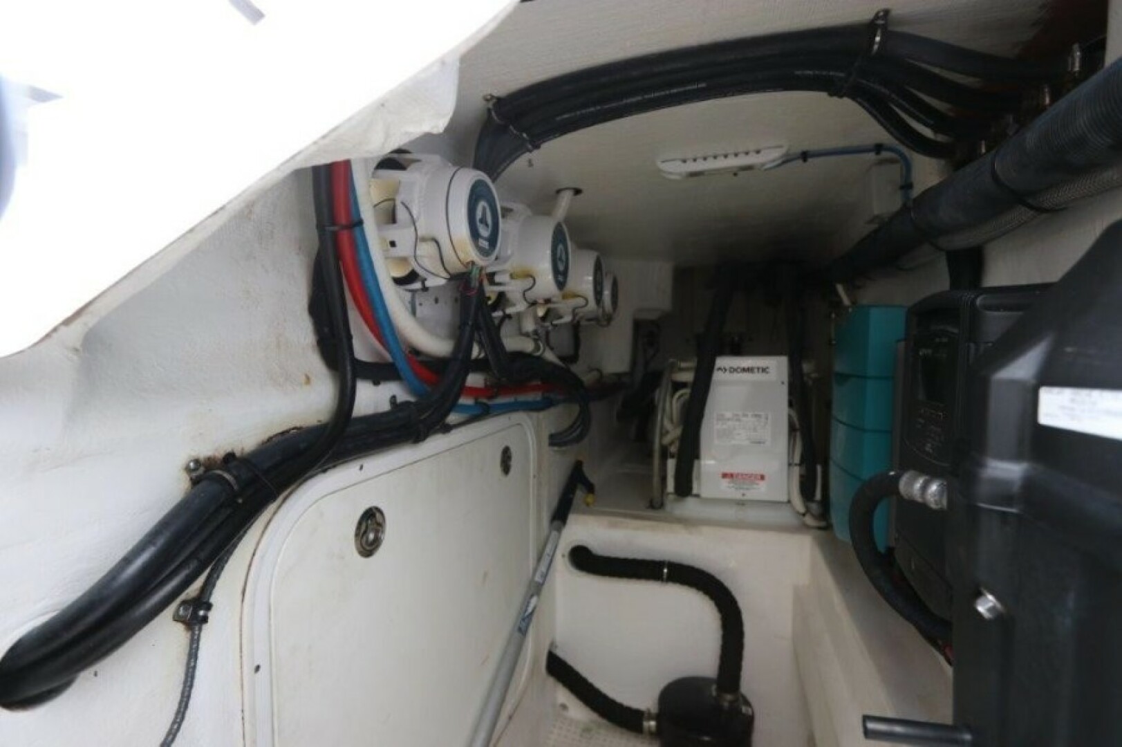 2019 Intrepid 475 Sport Yacht - Image 49