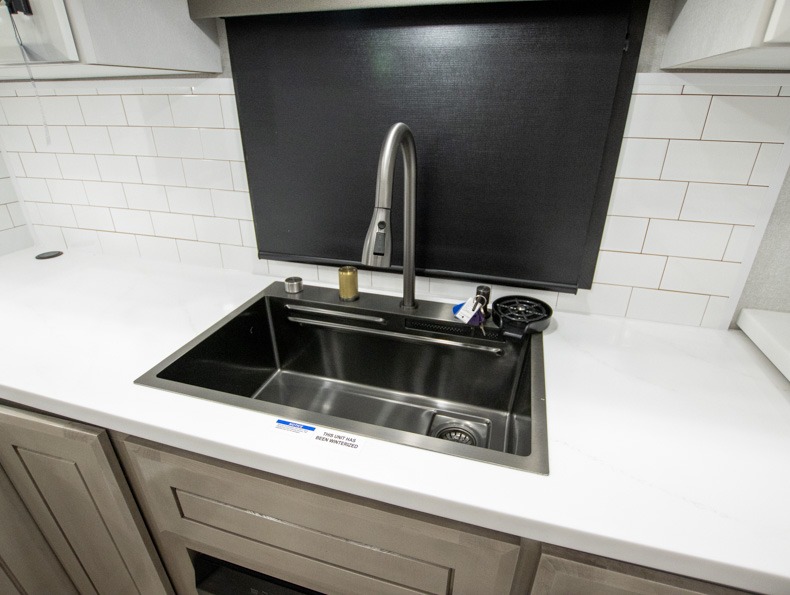 2026 Jayco Pinnacle 38FBRK - Image 15