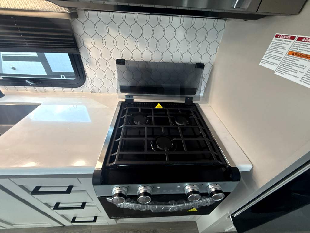 2027 ENTEGRA COACH ODYSSEY 29V - Image 31