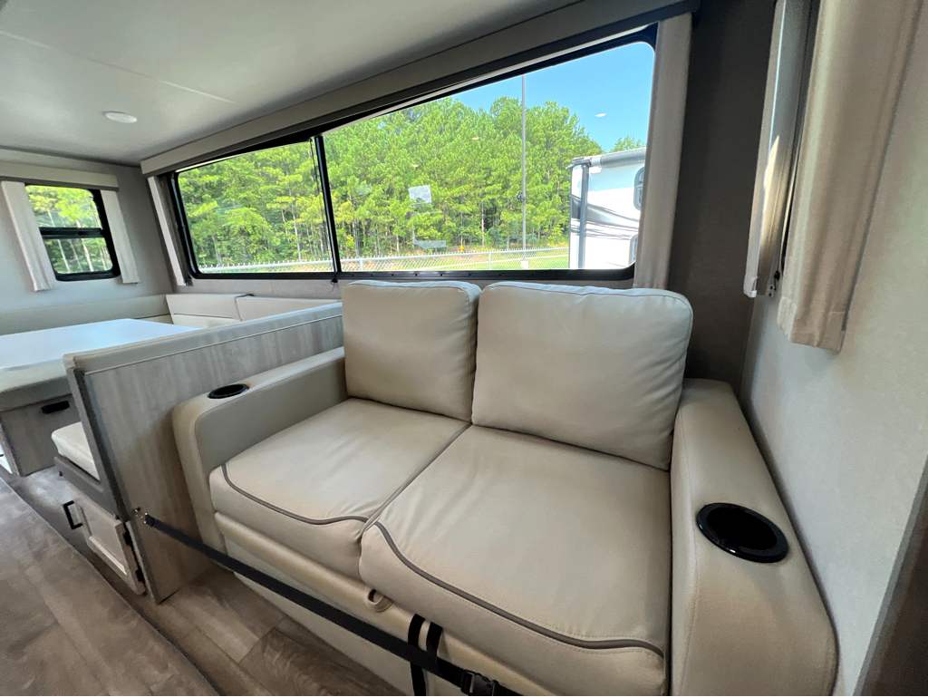 2026 COACHMEN CATALINA LEGACY 263BHSCK - Image 7