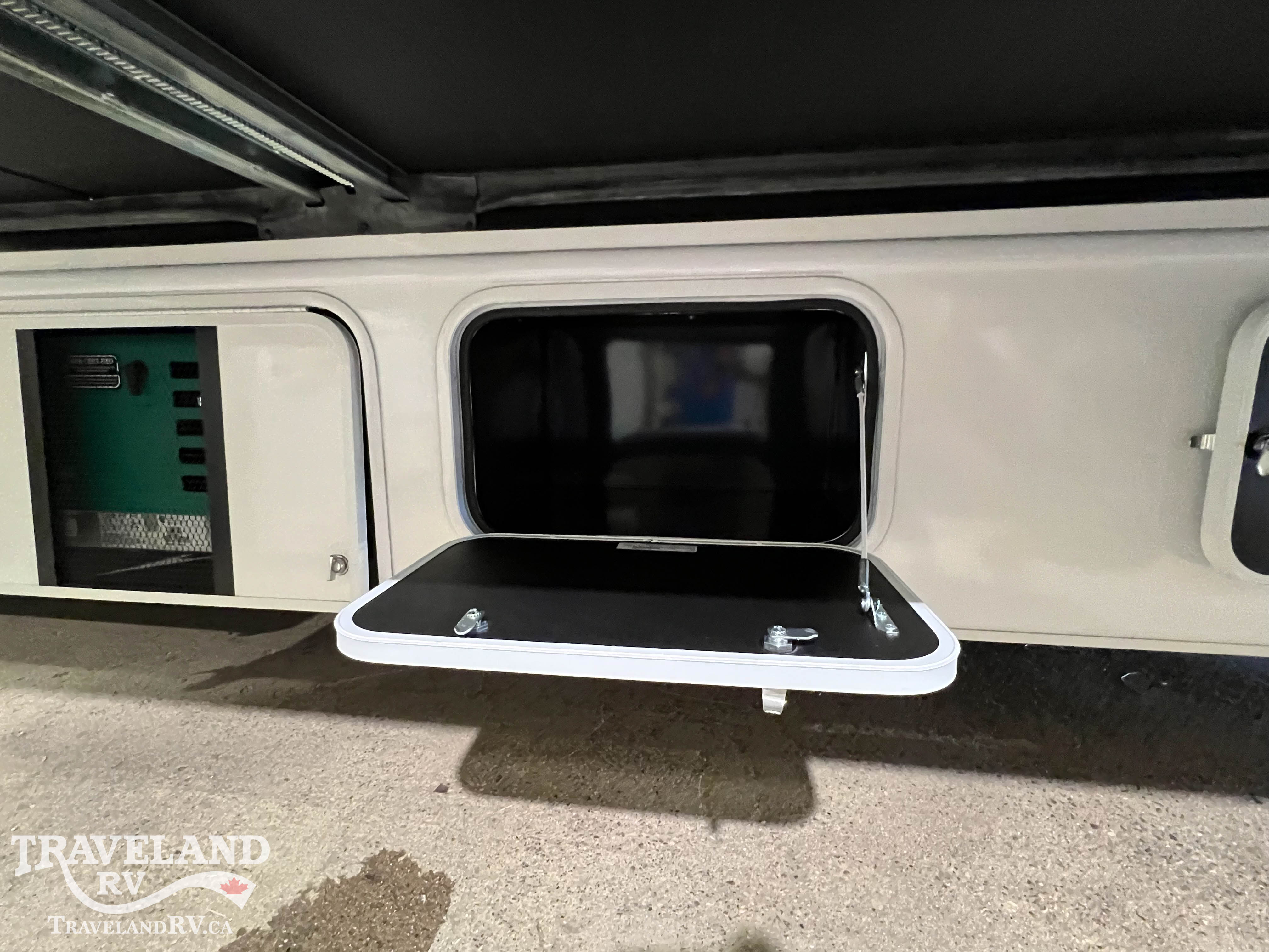 2027 Entegra Coach ODYSSEY 30Z - Image 12