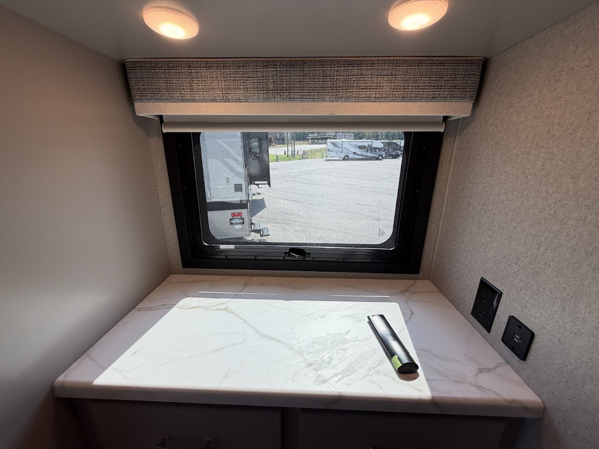 2026 THOR MOTOR COACH MAGNITUDE GRAND X32 - Image 75