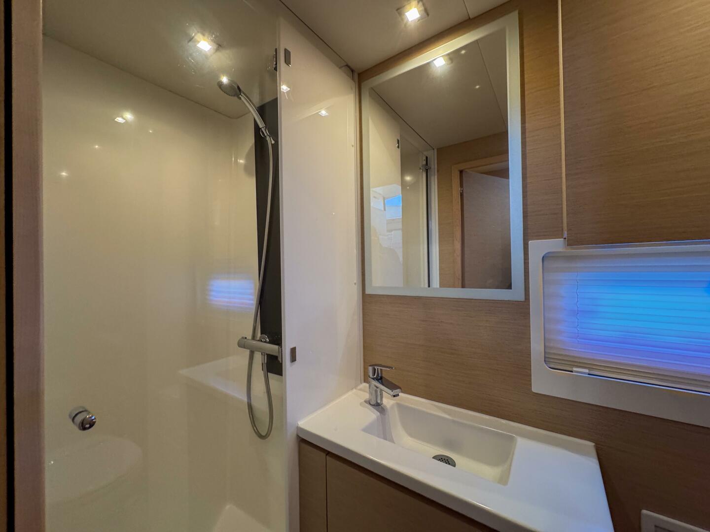 2021 Fountaine Pajot MY44 - Image 45